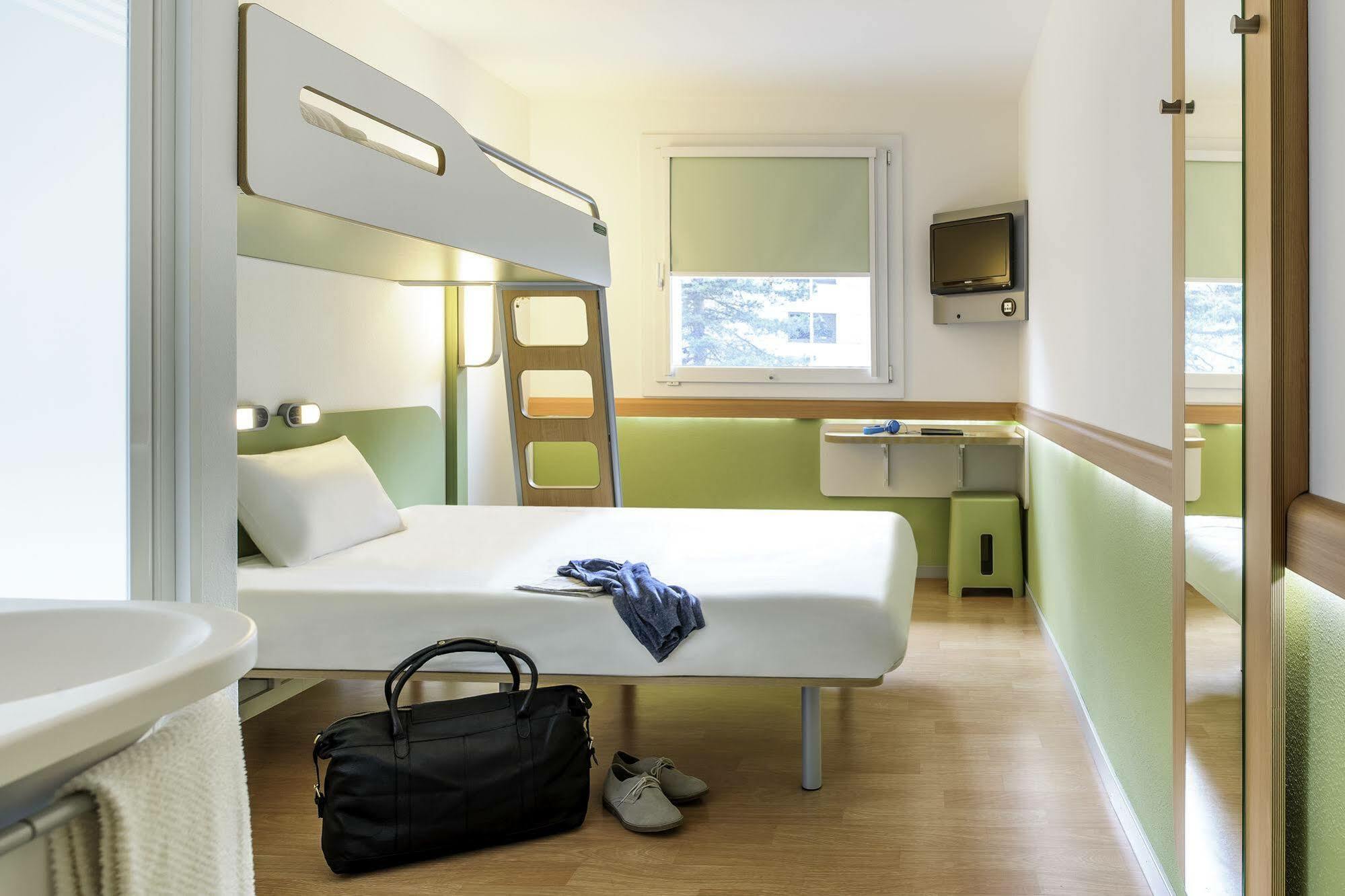 Ibis Budget Fontainebleau Avon Exteriér fotografie