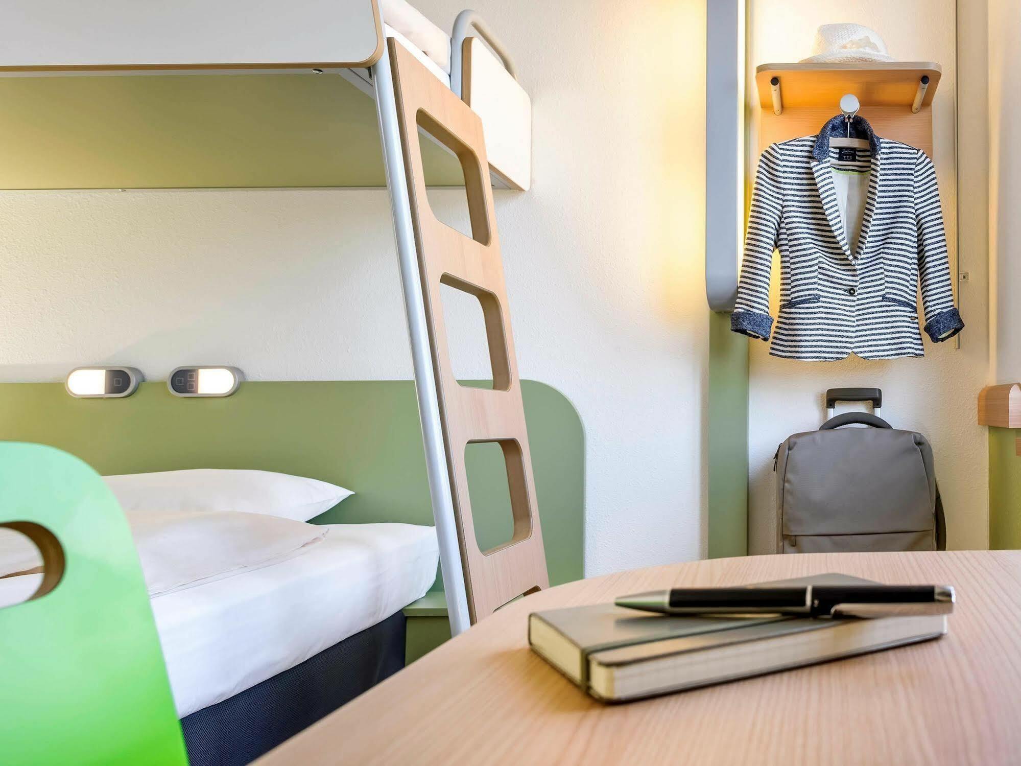 Ibis Budget Fontainebleau Avon Exteriér fotografie